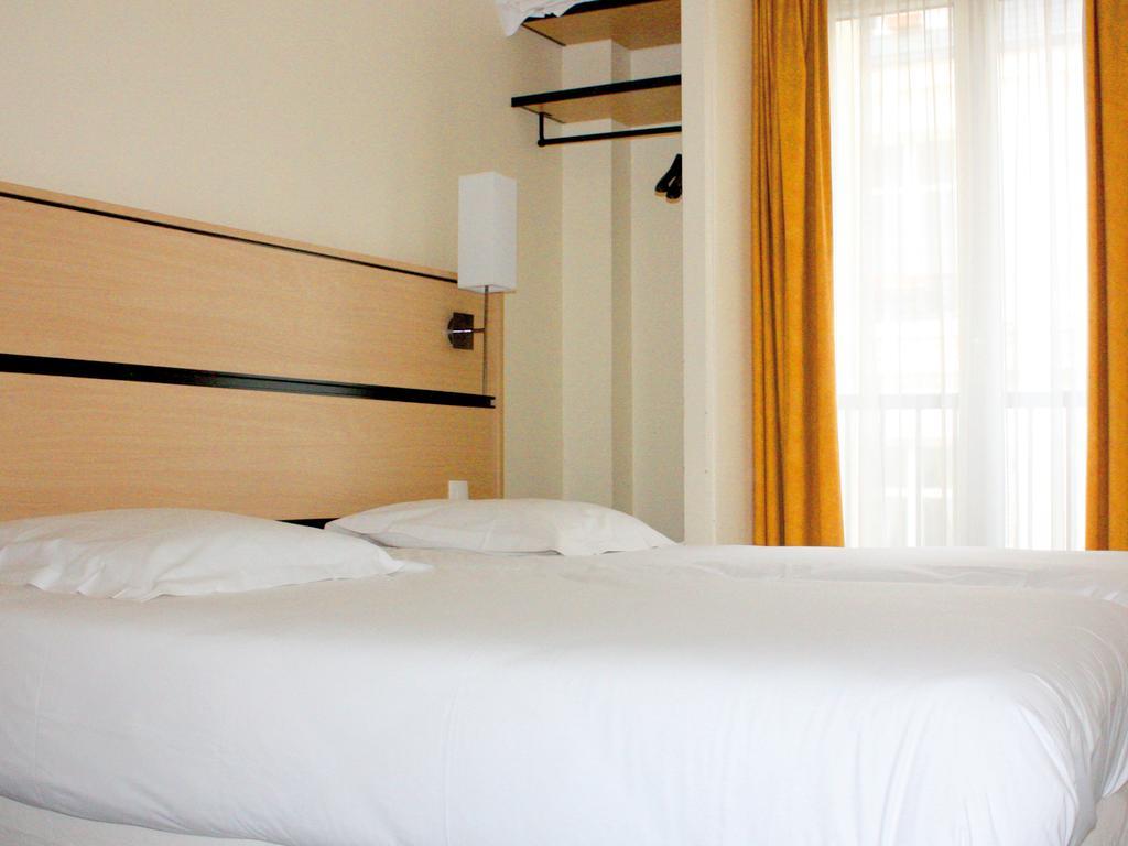 New Hotel Saint Lazare Paris Cameră foto